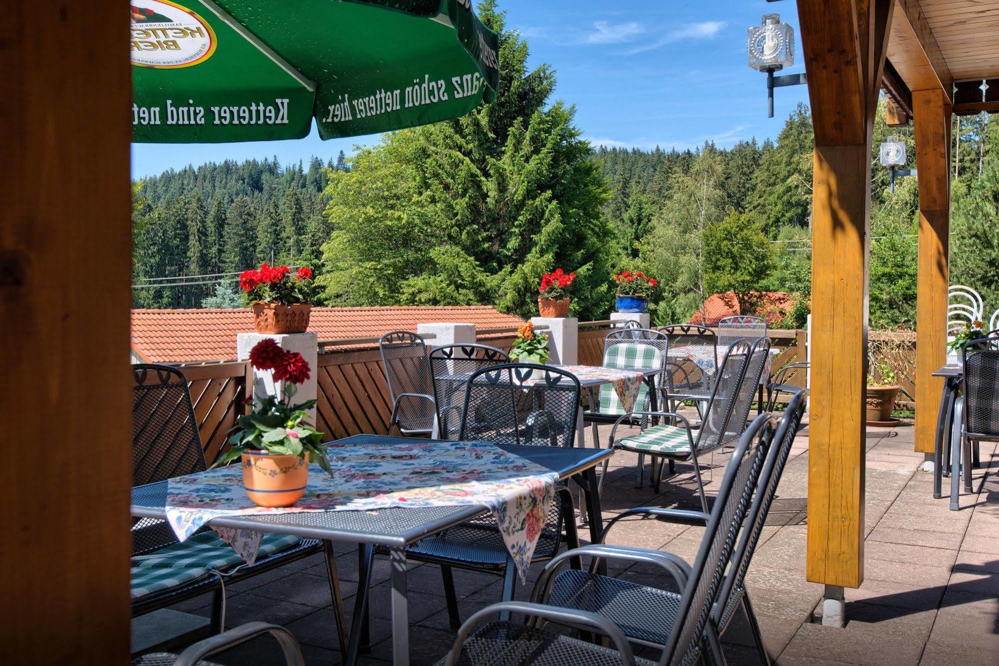 Landgasthof Zum Schwanen Hornberg Exterior photo
